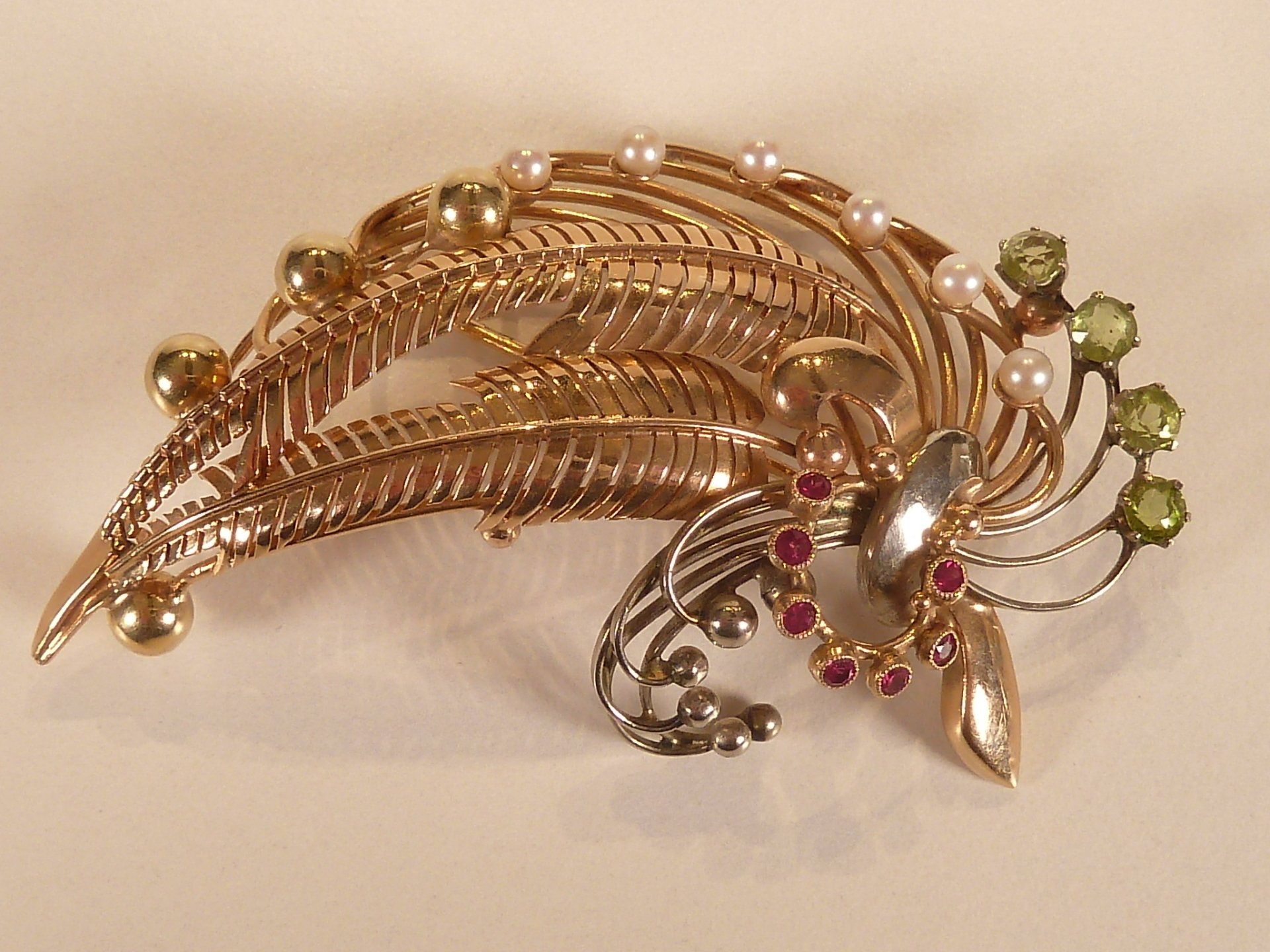 585er Gold Brosche mit Peridot 14 kt / 585er Gold Brosche mit Peridot